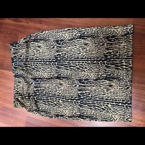 Leopard print pencil skirt